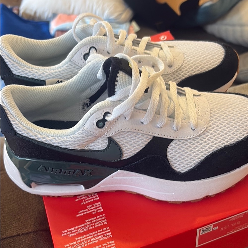 Nike Air Max White and Black Sneakers